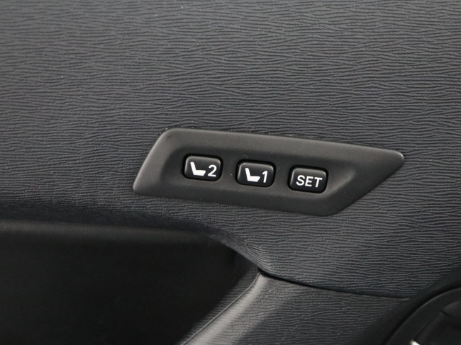 Toyota Avensis - 2.0 VVTi Executive Business