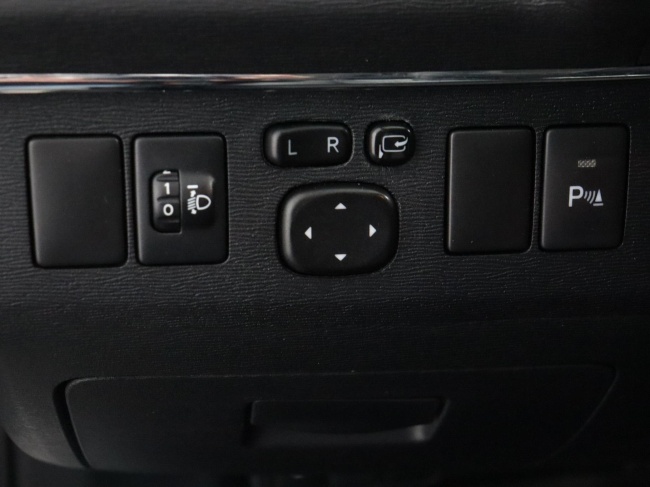 Toyota Avensis - 2.0 VVTi Executive Business