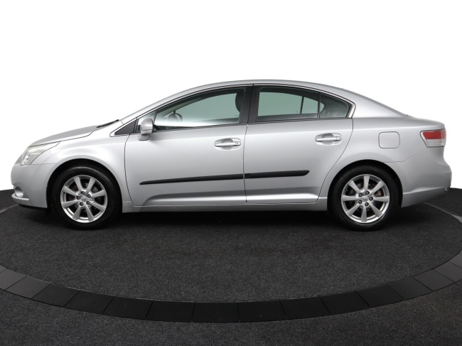Toyota Avensis - 2.0 VVTi Executive Business