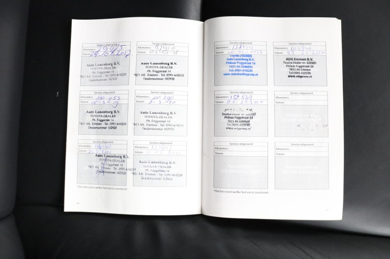 Toyota Avensis - 2.0 VVTi Executive Business 46