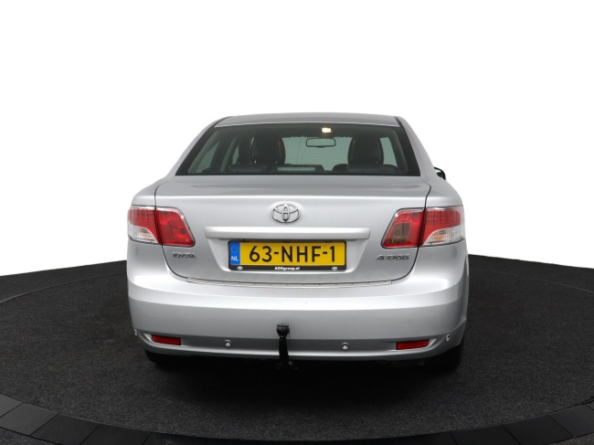 Toyota Avensis - 2.0 VVTi Executive Business