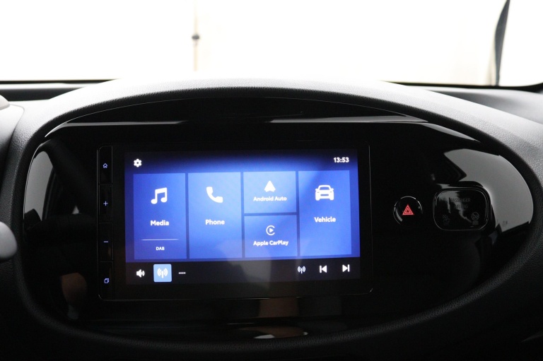 Toyota Aygo X - 1.0 VVT-i MT Play 13