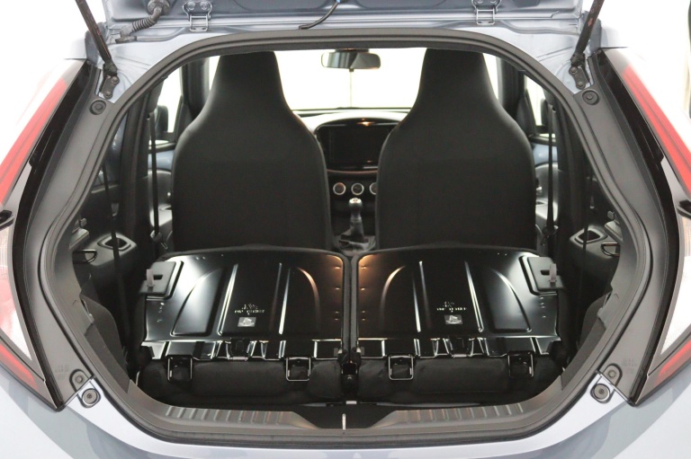 Toyota Aygo X - 1.0 VVT-i MT Play 26