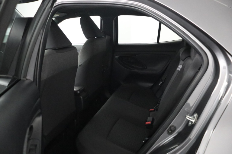 Toyota Yaris Cross - 1.5 Hybrid First Edition Limited 18