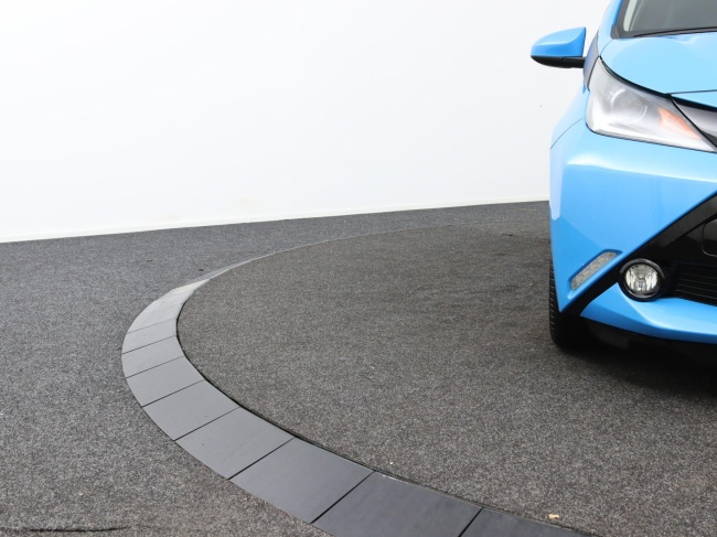 Toyota Aygo - 1.0 VVT-i x-sport
