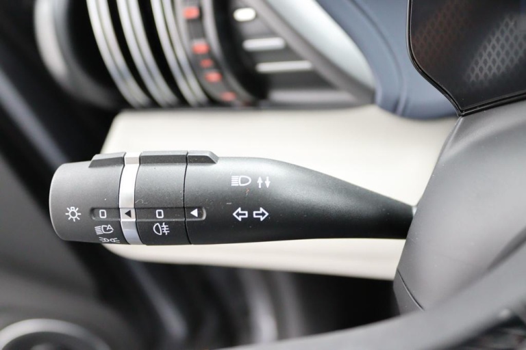 BYD ATTO 3 - Comfort 60 kWh 28