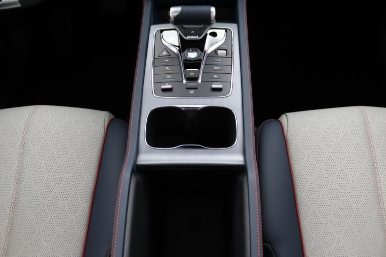 BYD ATTO 3 - Comfort 60 kWh 31