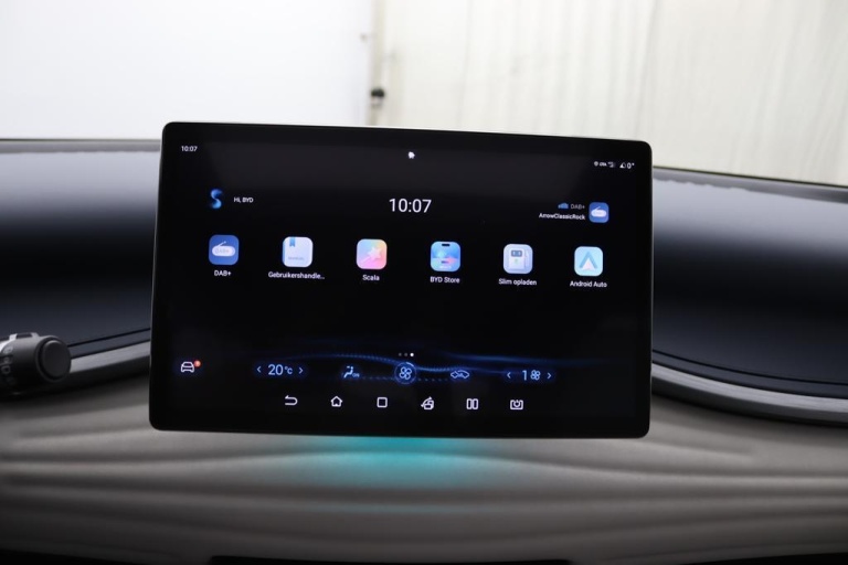 BYD ATTO 3 - Comfort 60 kWh 42