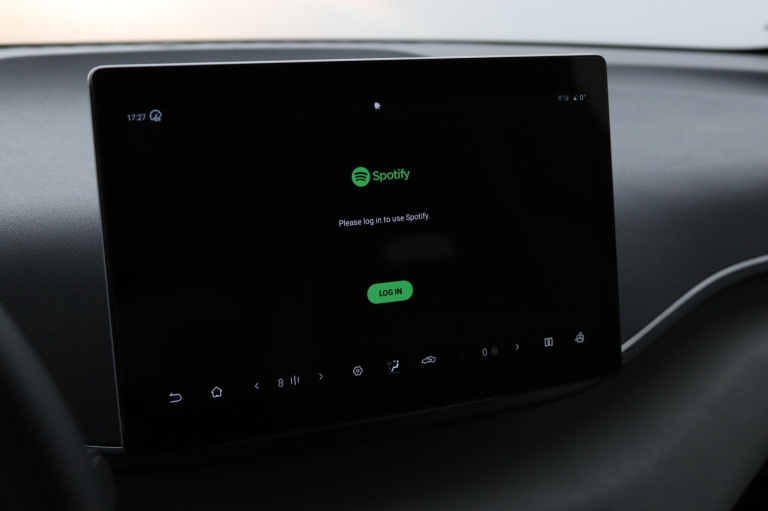 BYD DOLPHIN SURF - Comfort 43 kWh 36