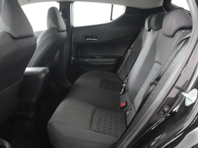 Toyota C-HR - 1.8 Hybrid Dynamic