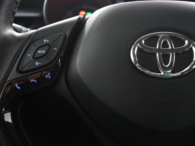 Toyota C-HR - 1.8 Hybrid Dynamic