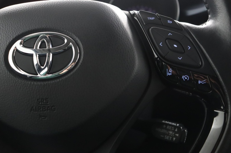 Toyota C-HR - 1.8 Hybrid Dynamic 21