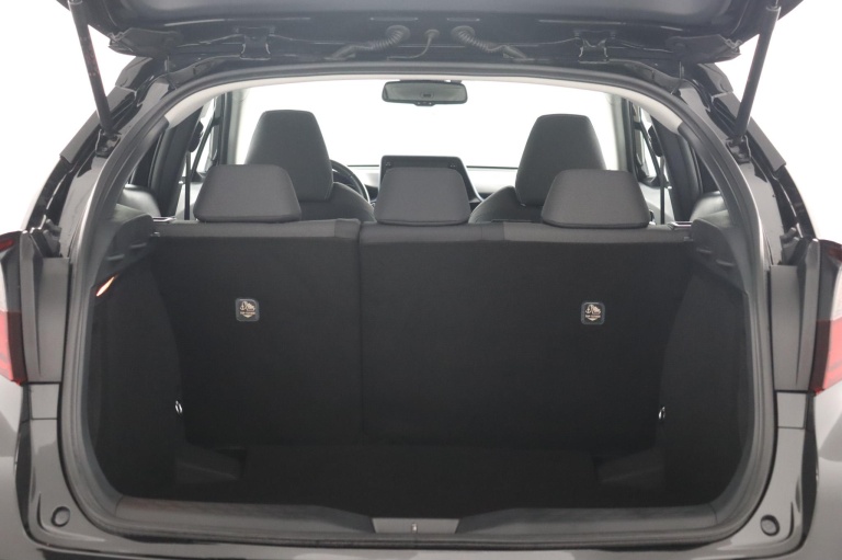 Toyota C-HR - 1.8 Hybrid Dynamic 24