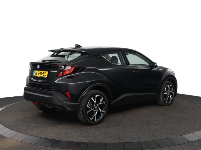 Toyota C-HR - 1.8 Hybrid Dynamic