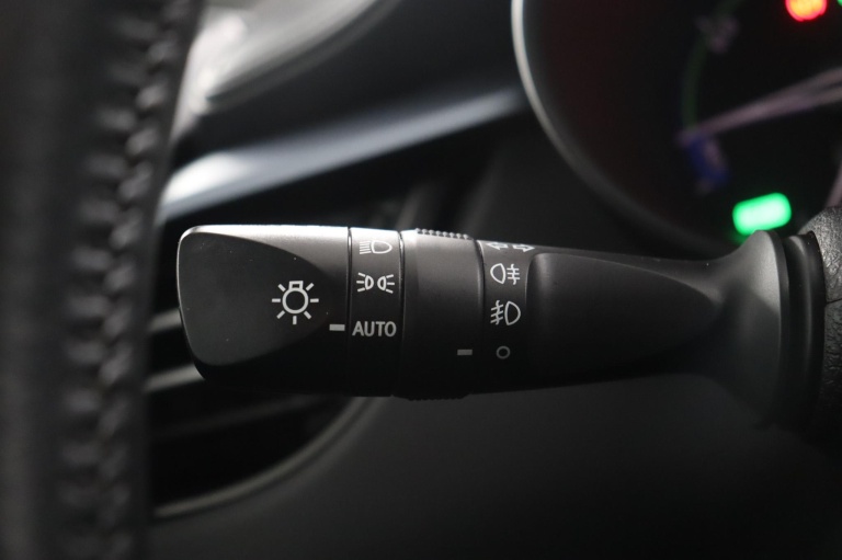 Toyota C-HR - 1.8 Hybrid Dynamic 31