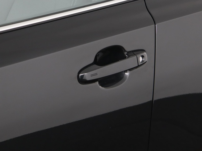 Toyota C-HR - 1.8 Hybrid Dynamic