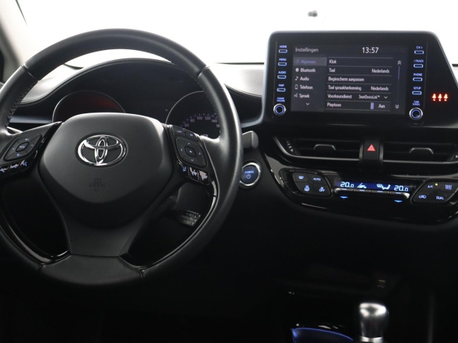 Toyota C-HR - 1.8 Hybrid Dynamic