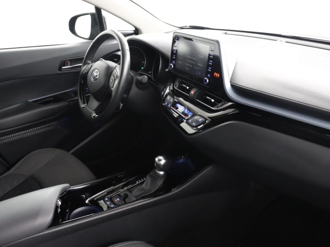 Toyota C-HR - 1.8 Hybrid Dynamic