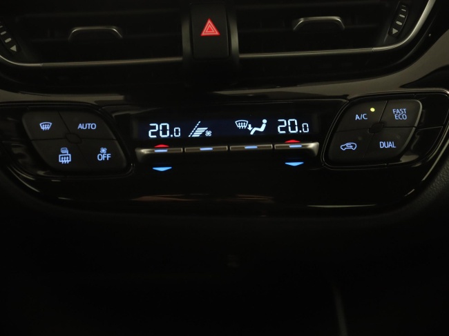 Toyota C-HR - 1.8 Hybrid Dynamic