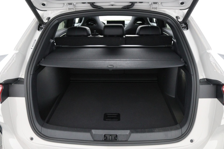 BYD SEAL U - 1.5 DM-i FWD Boost 18