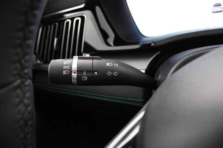 BYD SEAL U - 1.5 DM-i FWD Boost 26