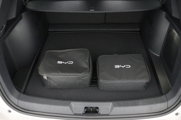 BYD SEAL U - 1.5 DM-i FWD Boost 29