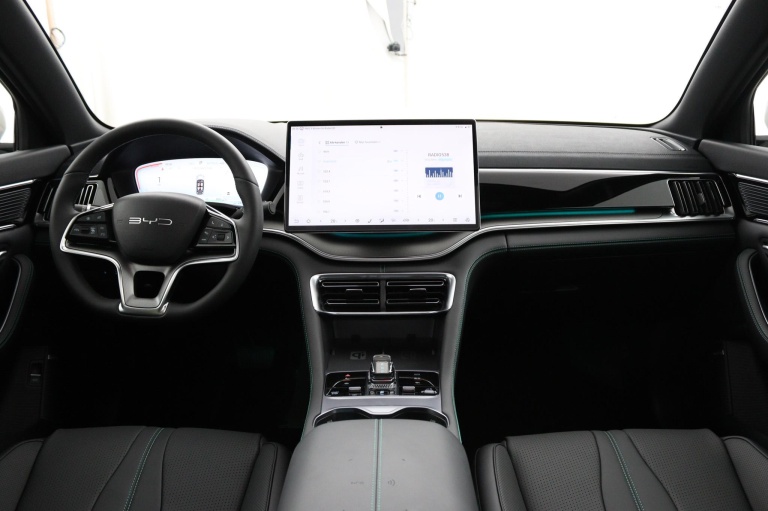 BYD SEAL U - 1.5 DM-i FWD Boost 4