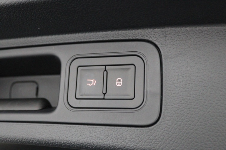 BYD SEAL U - 1.5 DM-i FWD Boost 41