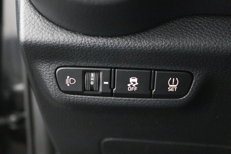 Kia Picanto - 1.0 CVVT ComfortPlusLine Navigator 32