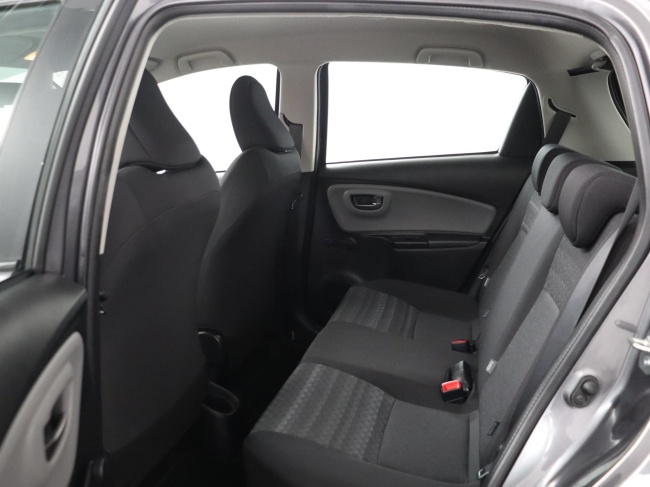 Toyota Yaris - 1.3 VVT-i Aspiration