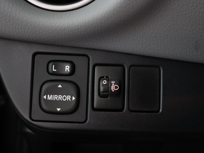 Toyota Yaris - 1.3 VVT-i Aspiration