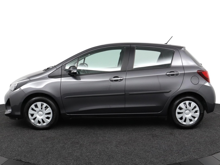 Toyota Yaris - 1.3 VVT-i Aspiration 3