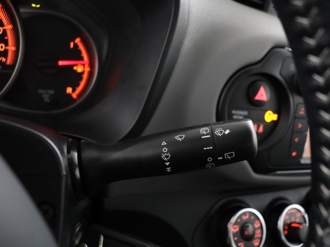 Toyota Yaris - 1.3 VVT-i Aspiration
