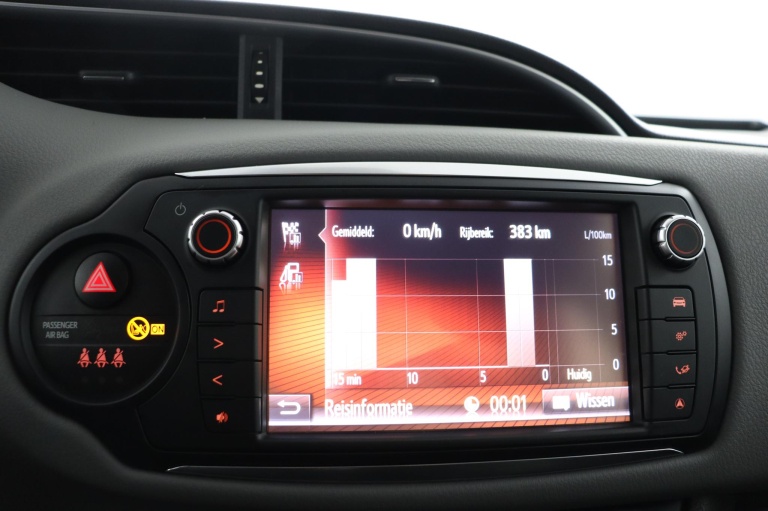 Toyota Yaris - 1.3 VVT-i Aspiration 38