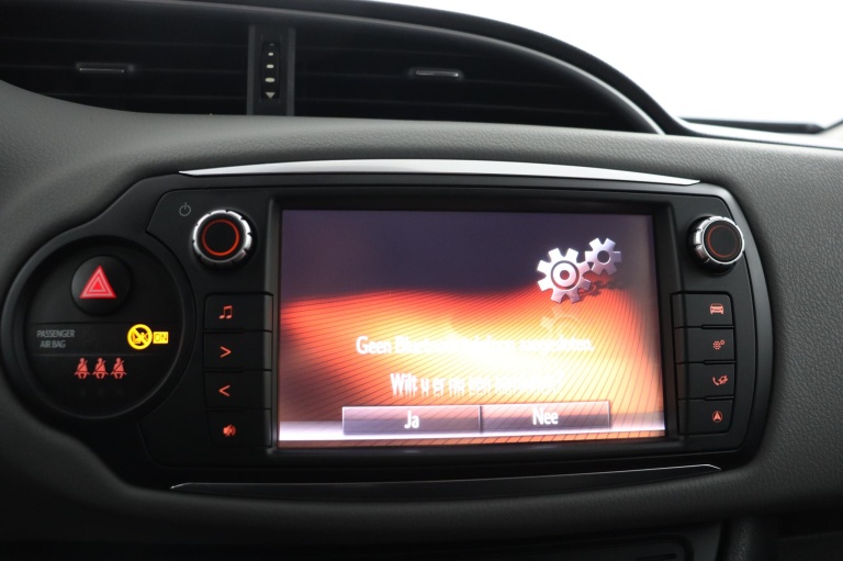 Toyota Yaris - 1.3 VVT-i Aspiration 39