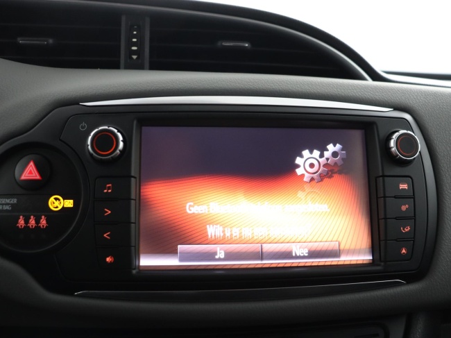 Toyota Yaris - 1.3 VVT-i Aspiration