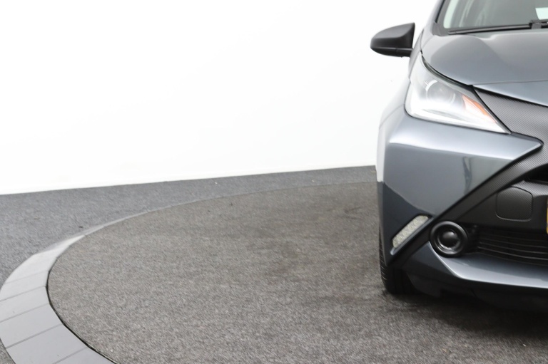 Toyota Aygo - 1.0 VVT-i x-fun 31