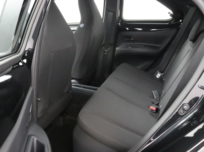 Toyota Aygo X - Hybrid 115 play