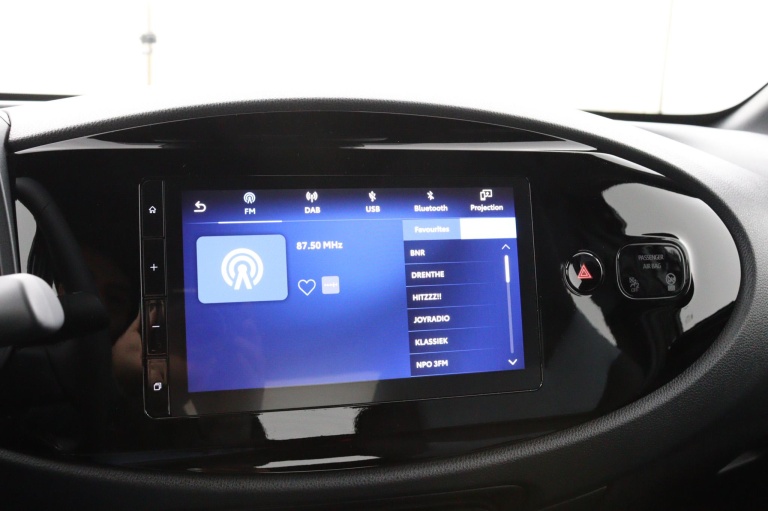 Toyota Aygo X - Hybrid 115 play 14