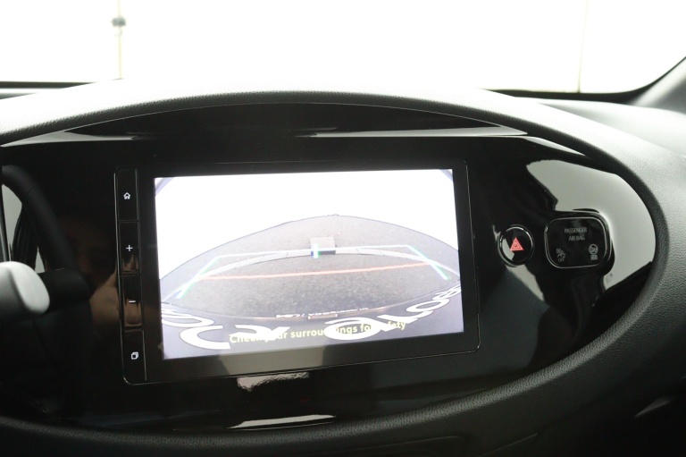 Toyota Aygo X - Hybrid 115 play 15