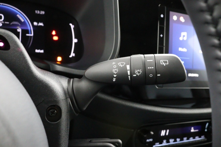 Toyota Aygo X - Hybrid 115 play 21