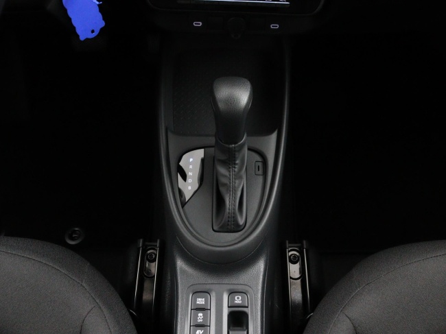 Toyota Aygo X - Hybrid 115 play