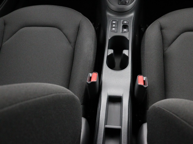 Toyota Aygo X - Hybrid 115 play