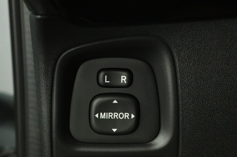 Toyota Aygo - 1.0 VVT-i x-JBL 42