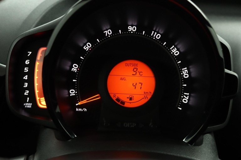 Toyota Aygo - 1.0 VVT-i x-JBL 46