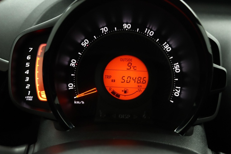 Toyota Aygo - 1.0 VVT-i x-JBL 49