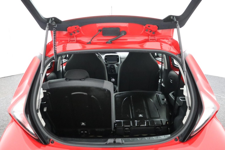 Toyota Aygo - 1.0 VVT-i x-play 23