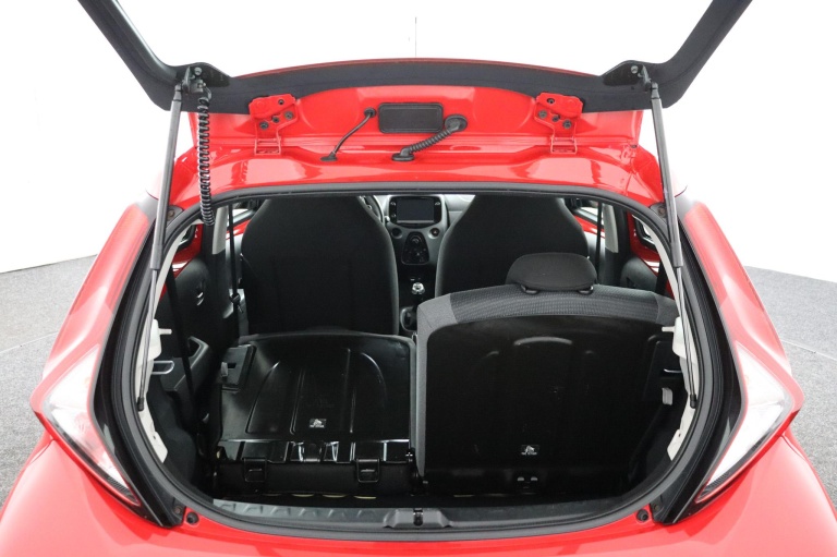 Toyota Aygo - 1.0 VVT-i x-play 24