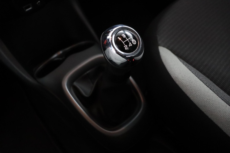 Toyota Aygo - 1.0 VVT-i x-play 26