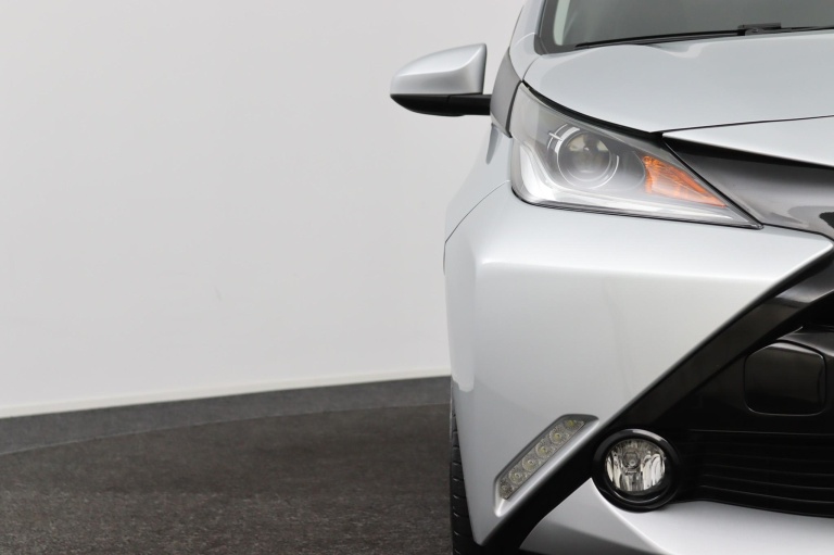 Toyota Aygo - 1.0 VVT-i x-nav 38
